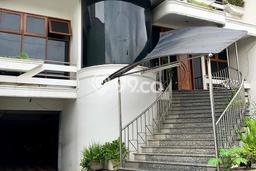 Siap Huni Rumah Mewah 6 Kamar di Dharma Husada Dekat ke Mana Pun Siap Huni Rumah Mewah 6 Kamar di Dharma Husada Dekat ke Mana Pun