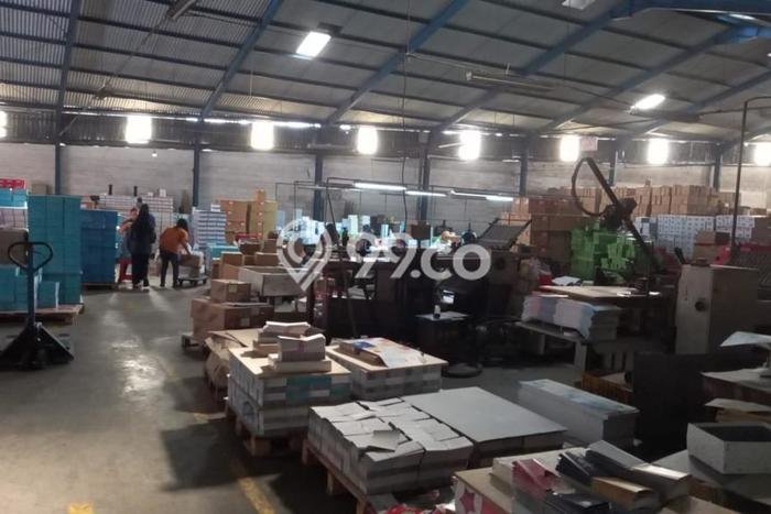 Unit Gudang Dijual di Sidoarjo Sidoarjo Luas Tanah 10350m2, Luas Bangunan 9000m2 Unit Gudang Dijual di Sidoarjo Sidoarjo Luas Tanah 10350m2, Luas Bangunan 9000m2