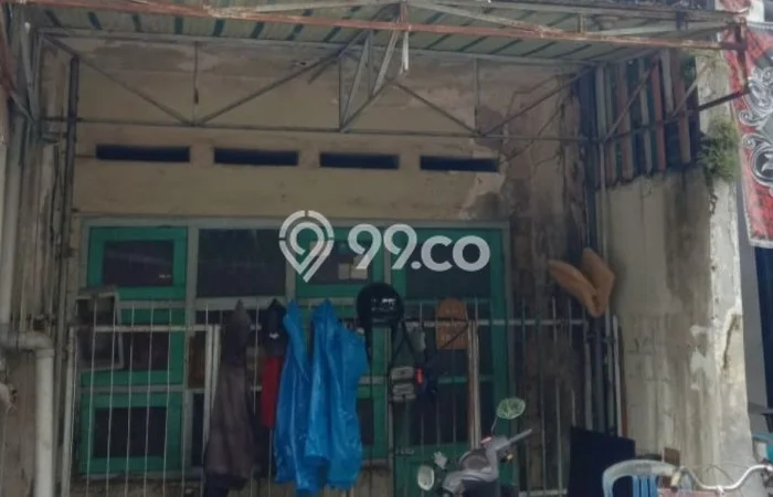 Dijual Cepat Rumah Bagus Siap Huni LB 140m2 di Genteng, Surabaya Dijual Cepat Rumah Bagus Siap Huni LB 140m2 di Genteng, Surabaya