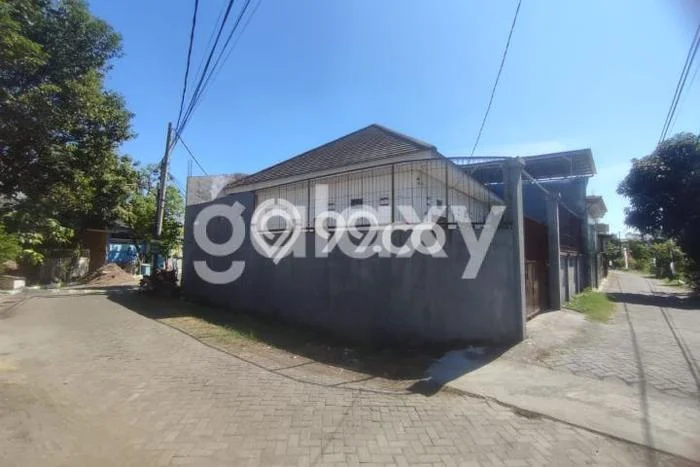 Dijual Cepat Rumah Bagus Siap Huni LB 100m2 di Sidoarjo, Sidoarjo Dijual Cepat Rumah Bagus Siap Huni LB 100m2 di Sidoarjo, Sidoarjo