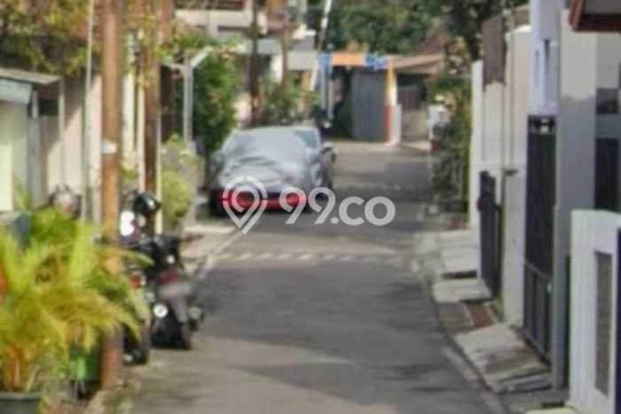 Rumah Modern 6 KT di Pleburan Semarang Rumah Modern 6 KT di Pleburan Semarang