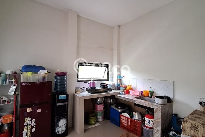 For Sale Rumah 3 Kamar Lokasi Ideal Bagus dan Strategis di Tembalang For Sale Rumah 3 Kamar Lokasi Ideal Bagus dan Strategis di Tembalang