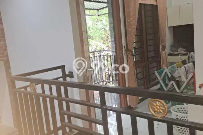 Rumah Modern Cantik 4 KT Siap Huni di Tembalang Rumah Modern Cantik 4 KT Siap Huni di Tembalang