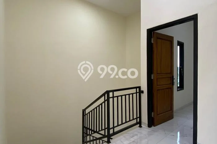 Hunian Cantik Minimalis Lb 100m2 di Pedurungan, Semarang Hunian Cantik Minimalis Lb 100m2 di Pedurungan, Semarang