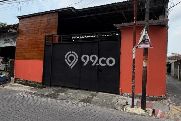 Peluang Investasi! Kost Dijual di Pedurungan, Semarang, 0 KT, 10 KM, Luas 220m2 Peluang Investasi! Kost Dijual di Pedurungan, Semarang, 0 KT, 10 KM, Luas 220m2
