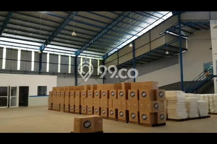 Unit Pabrik Dijual di Kendal LT 6500m2 & LB 3400m2 Unit Pabrik Dijual di Kendal LT 6500m2 & LB 3400m2