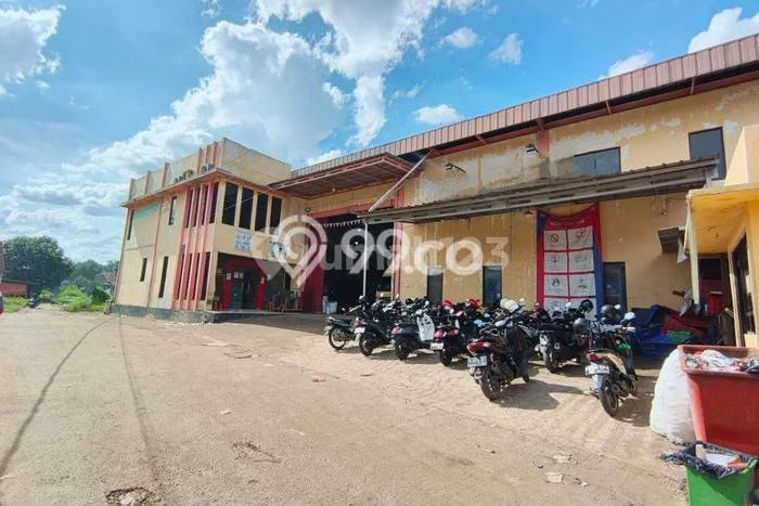 Unit Gudang Disewa Lokasi Cileungsi, Bogor Spesifikasi Luas Bangunan 1120m2 Unit Gudang Disewa Lokasi Cileungsi, Bogor Spesifikasi Luas Bangunan 1120m2
