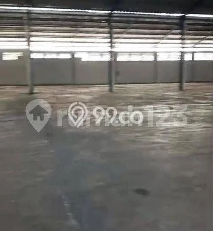 Unit Gudang Disewa Lokasi Bekasi Selatan, Bekasi Spesifikasi Luas Bangunan 3661m2 Unit Gudang Disewa Lokasi Bekasi Selatan, Bekasi Spesifikasi Luas Bangunan 3661m2