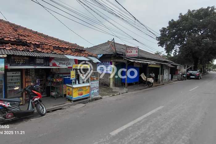 Lahan Dijual Lokasi Cakung, Jakarta Timur dengan Luas Tanah 1037m2 dan Status - Lahan Dijual Lokasi Cakung, Jakarta Timur dengan Luas Tanah 1037m2 dan Status -