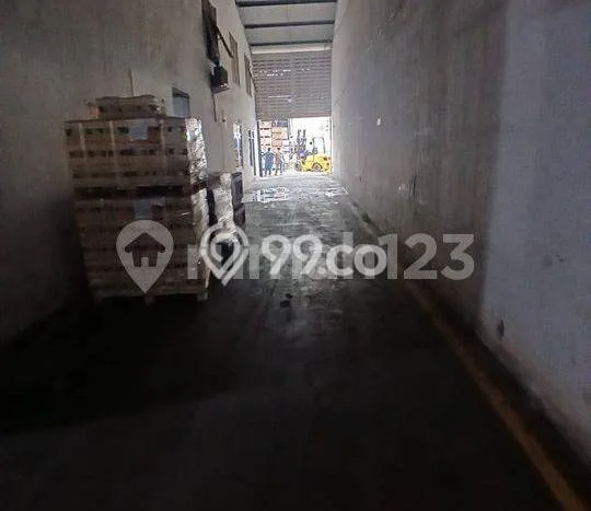 Disewakan Gudang komersial di Bekasi Selatan luas bangunan 1000m2 Disewakan Gudang komersial di Bekasi Selatan luas bangunan 1000m2