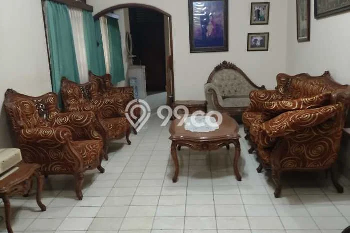 Jual Rumah Luas Elegan Dengan View Eksklusif di Bambu Apus, Jakarta Timur Jual Rumah Luas Elegan Dengan View Eksklusif di Bambu Apus, Jakarta Timur