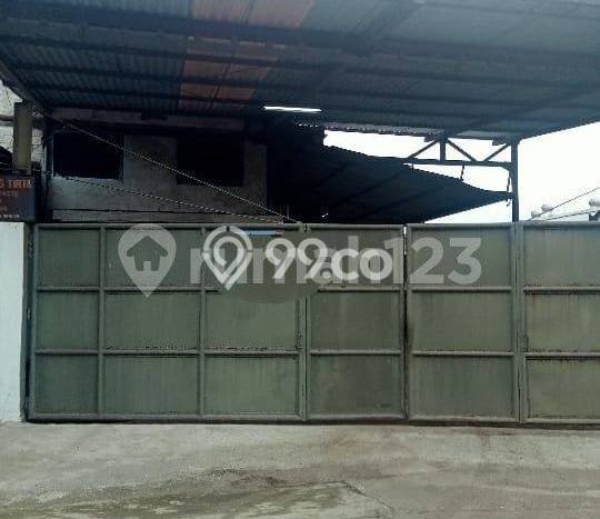 Gudang Disewa di Bekasi Selatan, Bekasi, LT 3300m2 / LB 1300m2 Gudang Disewa di Bekasi Selatan, Bekasi, LT 3300m2 / LB 1300m2