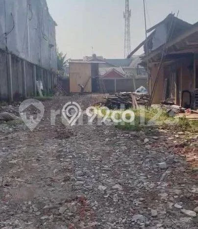 Tanah Disewa di Caman Strategis dan Memiliki Luas 610m2 Tanah Disewa di Caman Strategis dan Memiliki Luas 610m2