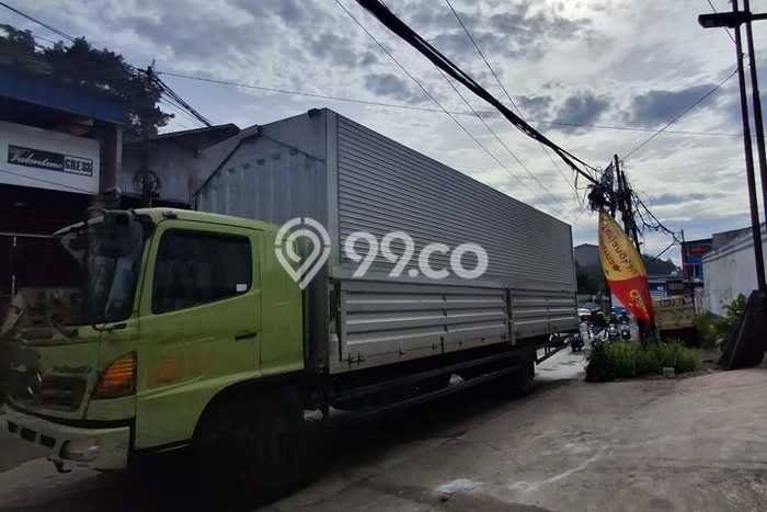 Gudang disewakan lokasi strategis Cileungsi Bogor 600m2 Gudang disewakan lokasi strategis Cileungsi Bogor 600m2