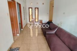 Rumah Modern 3 KT di Taman Kopo Indah Bandung Semi Furnished Rumah Modern 3 KT di Taman Kopo Indah Bandung Semi Furnished