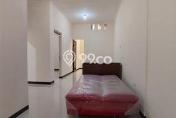 Rumah Minimalis 3 KT LT 135m2 di Taman Kopo Indah Rumah Minimalis 3 KT LT 135m2 di Taman Kopo Indah