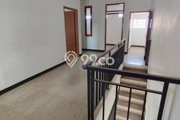 Rumah sewa siap huni 3 Kamar Tidur di Taman Kopo Indah, Bandung Rumah sewa siap huni 3 Kamar Tidur di Taman Kopo Indah, Bandung