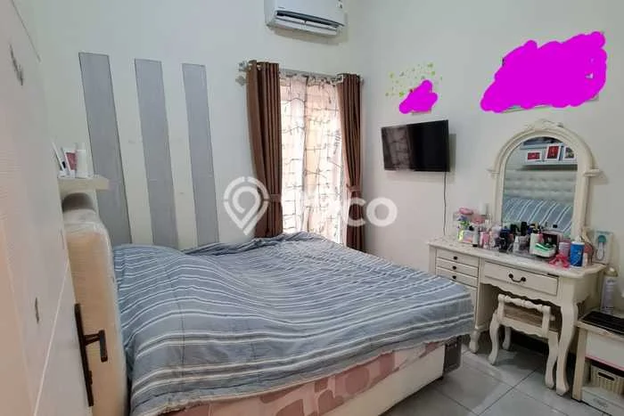 Rumah Minimalis 2 Kamar LT 84m2 di Taman Kopo Indah Rumah Minimalis 2 Kamar LT 84m2 di Taman Kopo Indah