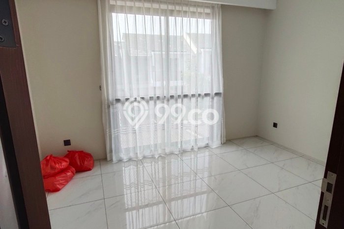 Jarang Ada! Rumah Sewa 3 Kamar Bagus Siap Huni Kota Baru Parahyangan Jarang Ada! Rumah Sewa 3 Kamar Bagus Siap Huni Kota Baru Parahyangan