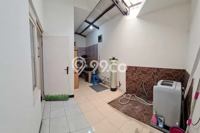 Rumah Minimalis 2 Kamar LT 84m2 di Taman Kopo Indah Rumah Minimalis 2 Kamar LT 84m2 di Taman Kopo Indah