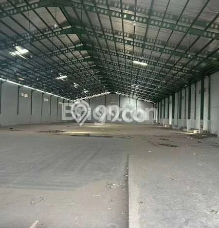 Gudang disewakan lokasi strategis Semarang Barat Semarang 2800m2 Gudang disewakan lokasi strategis Semarang Barat Semarang 2800m2