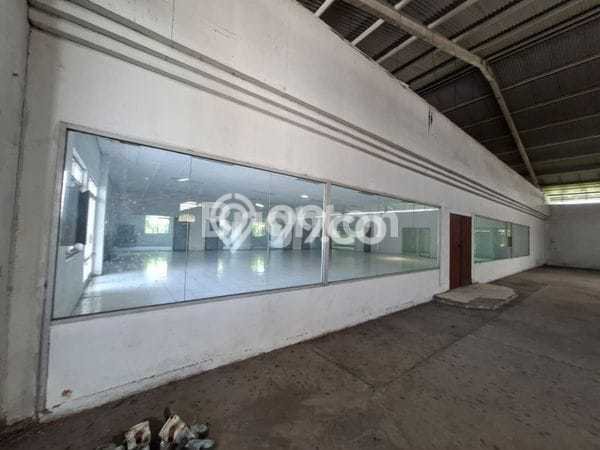 Unit Gudang Dijual di Bekasi LT 3614m2 & LB 2000m2 Unit Gudang Dijual di Bekasi LT 3614m2 & LB 2000m2