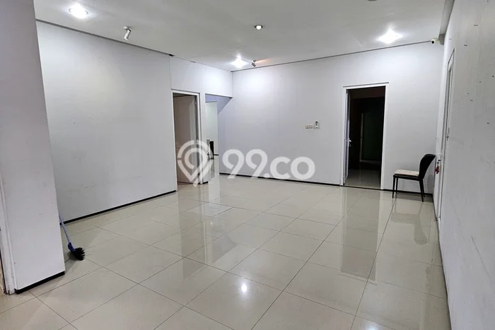 Disewakan! Rumah 4 Kamar Tidur &
2 Kamar Mandi di Meruya, Jakarta Barat Disewakan! Rumah 4 Kamar Tidur &
2 Kamar Mandi di Meruya, Jakarta Barat