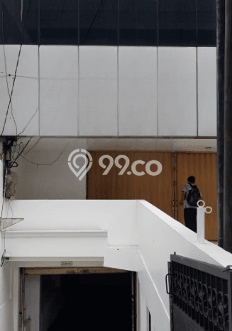 Ruko Usaha Dijual di Kebayoran Baru Jakarta Selatan LT 121m2 & LB 198m2 Ruko Usaha Dijual di Kebayoran Baru Jakarta Selatan LT 121m2 & LB 198m2