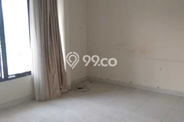 Disewakan! Rumah 4 Kamar Tidur &
3 Kamar Mandi di Cipete, Jakarta Selatan Disewakan! Rumah 4 Kamar Tidur &
3 Kamar Mandi di Cipete, Jakarta Selatan