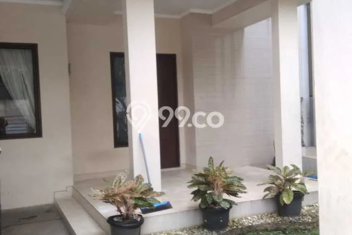 Disewakan! Rumah 4 Kamar Tidur &
3 Kamar Mandi di Cipete, Jakarta Selatan Disewakan! Rumah 4 Kamar Tidur &
3 Kamar Mandi di Cipete, Jakarta Selatan