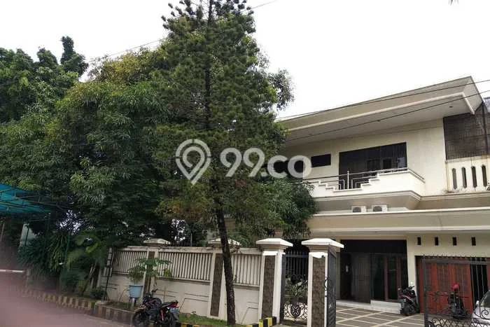 Hunian Mewah LB 642m2 Siap Pakai Desain Elegan di Sunter, Jakarta Utara Hunian Mewah LB 642m2 Siap Pakai Desain Elegan di Sunter, Jakarta Utara