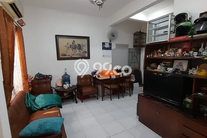 Rumah Strategis Minimalis Lb 80m2 di Pondok Aren, Tangerang Selatan Rumah Strategis Minimalis Lb 80m2 di Pondok Aren, Tangerang Selatan
