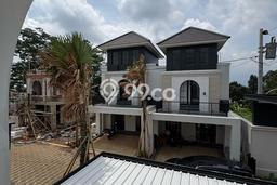 Jual Rumah Bagus Siap Huni LB 72m2 di Banyumanik, Semarang Jual Rumah Bagus Siap Huni LB 72m2 di Banyumanik, Semarang
