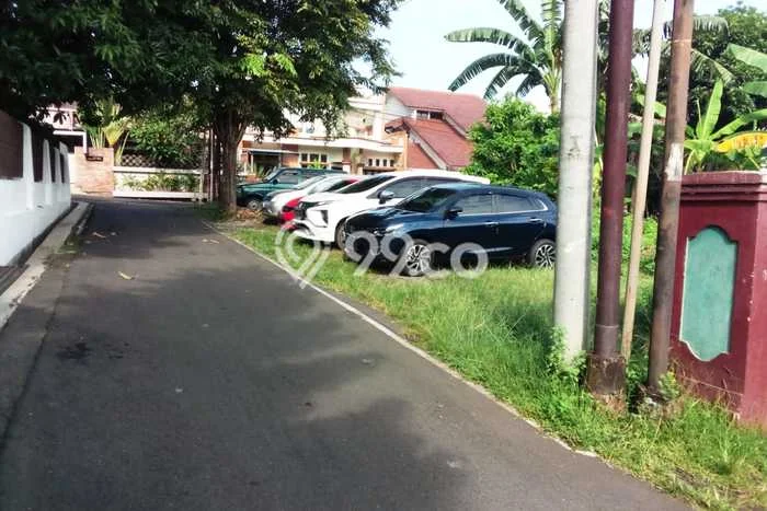 Jarang Ada! Tanah di Semarang Selatan Punya Luas 371m2 SHM Jarang Ada! Tanah di Semarang Selatan Punya Luas 371m2 SHM