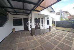 Disewakan Hunian Konsep Modern di Antapani Bandung dengan 3 KT Disewakan Hunian Konsep Modern di Antapani Bandung dengan 3 KT