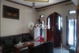 Rumah Minimalis 4 Kamar Terawat di Kompleks Perumahan Antapani, Bandung Rumah Minimalis 4 Kamar Terawat di Kompleks Perumahan Antapani, Bandung