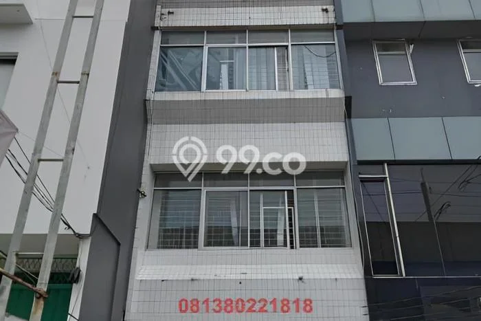 PRIME LOCATION! Ruko di Fatmawati, Luas 225m², Kawasan Komersial, Lokasi Premium PRIME LOCATION! Ruko di Fatmawati, Luas 225m², Kawasan Komersial, Lokasi Premium