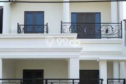 Rumah Minimalis 3 Kamar LT 102m2 di Pondok Kelapa Rumah Minimalis 3 Kamar LT 102m2 di Pondok Kelapa