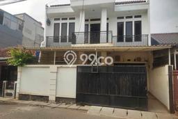 Lokasi terbaik! Rumah siap pakai dikontrakkan di Pancoran LB 400m2 Lokasi terbaik! Rumah siap pakai dikontrakkan di Pancoran LB 400m2