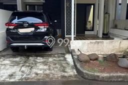Rumah area , 2 KM, Area Asri, LT 70m2m² Bangunan 114m2m² Rumah area , 2 KM, Area Asri, LT 70m2m² Bangunan 114m2m²