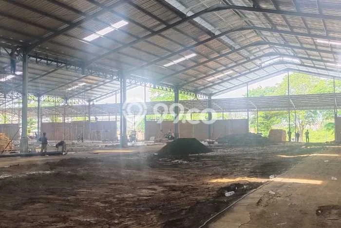 Gudang Disewakan Cepat di Tugu Semarang LB 8000m2 Gudang Disewakan Cepat di Tugu Semarang LB 8000m2
