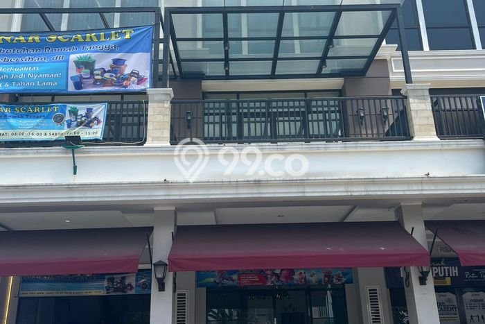 For Rent Ruko Premium di Summarecon Bekasi, Luas 189m², Jalan Utama For Rent Ruko Premium di Summarecon Bekasi, Luas 189m², Jalan Utama