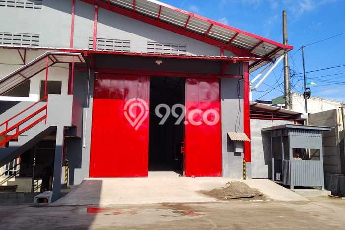 AREA BERKEMBANG! Gudang For Rent di Narogong, Luas 800m², Siap Operasional AREA BERKEMBANG! Gudang For Rent di Narogong, Luas 800m², Siap Operasional