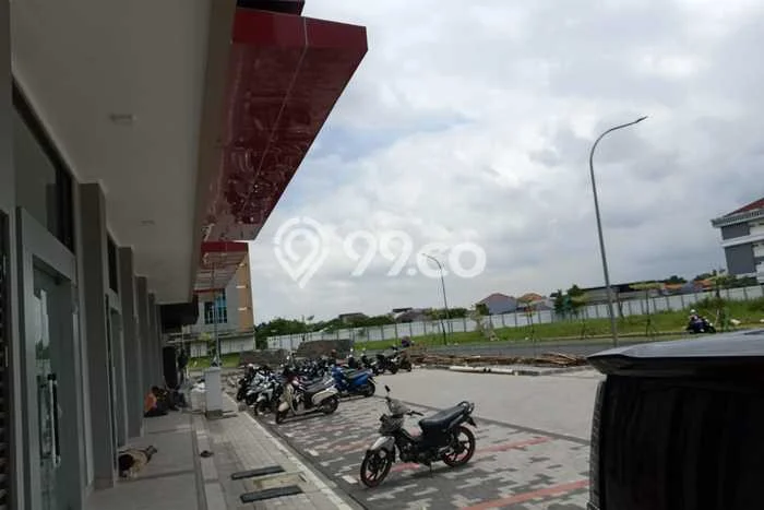 Disewakan Ruko di Kawasan Ramai Summarecon Bekasi Luas 243m2 Disewakan Ruko di Kawasan Ramai Summarecon Bekasi Luas 243m2