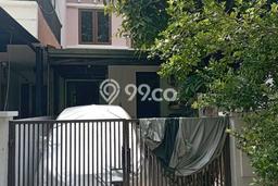 Jual Rumah Strategis Bagus Punya 3 KT di Kelapa Gading Jakarta Utara SHM Jual Rumah Strategis Bagus Punya 3 KT di Kelapa Gading Jakarta Utara SHM