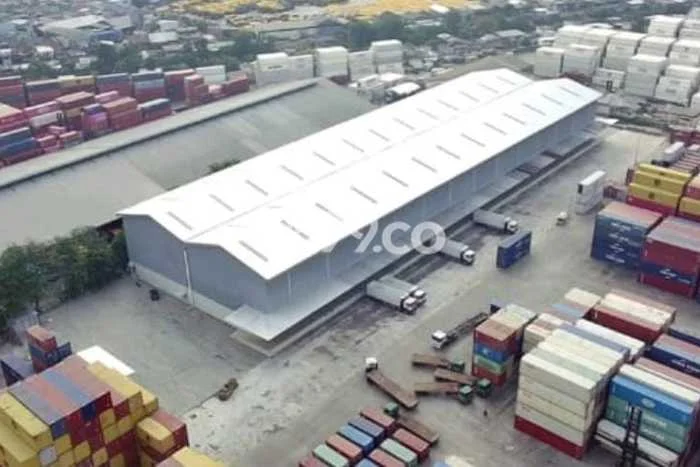 Disewakan Gudang komersial di Cakung luas bangunan 7000m2 Disewakan Gudang komersial di Cakung luas bangunan 7000m2