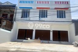 Unit Ruko Dijual di Bekasi LT 80m2 & LB 120m2 Unit Ruko Dijual di Bekasi LT 80m2 & LB 120m2