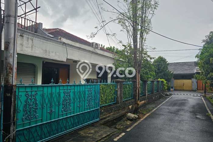 Rumah Elit Modern Tanpa Renovasi di Cipinang Jakarta Timur Rumah Elit Modern Tanpa Renovasi di Cipinang Jakarta Timur