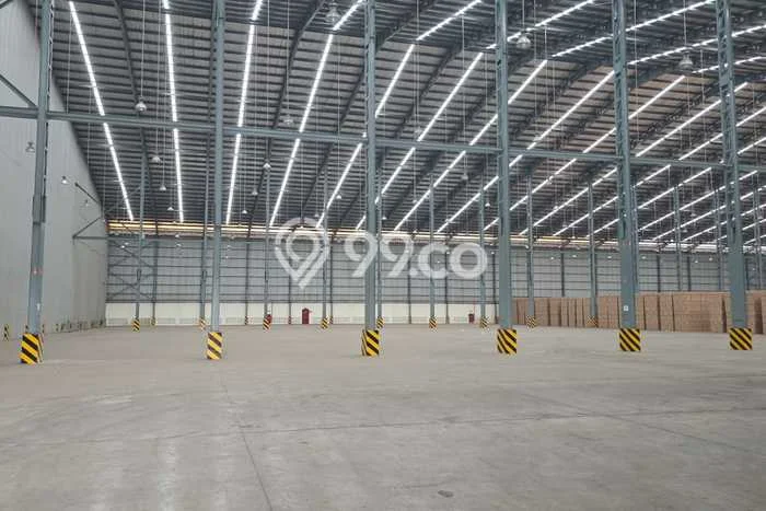 Area Strategis! Disewakan Gudang Lokasi Cakung, Jakarta Timur Cocok untuk Bisnis Area Strategis! Disewakan Gudang Lokasi Cakung, Jakarta Timur Cocok untuk Bisnis