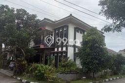 Rumah Mewah LB 250m2 Siap Huni Desain Elegan di Kopo, Bandung Rumah Mewah LB 250m2 Siap Huni Desain Elegan di Kopo, Bandung